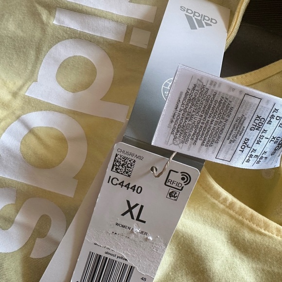 BNWT Adidas Women’s Yellow Tank Top. Size XL - Picture 5 of 6
